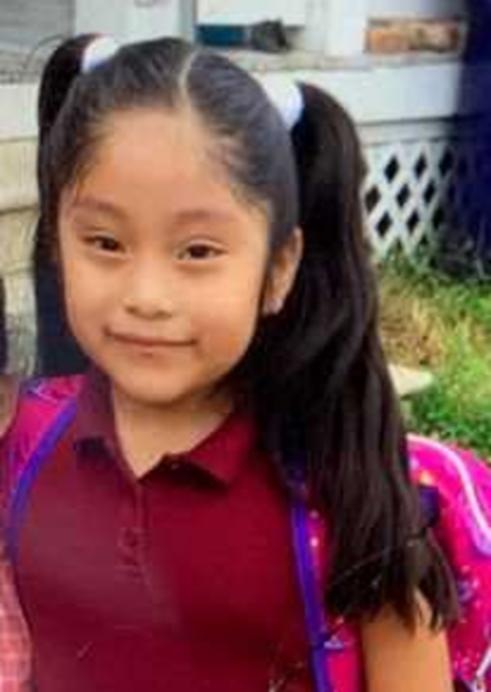 FBI photo of DULCE MARIA ALAVEZ