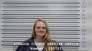 Mugshot of VICTORIA LACE FULMER