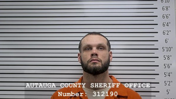 Mugshot of TYLER BRANDON HEADLEY
