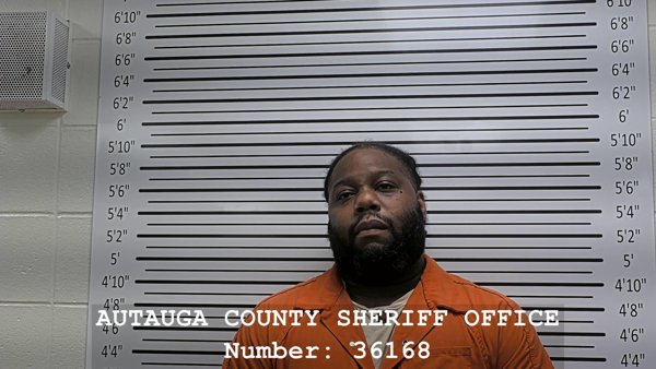 Mugshot of BLAKE CHARDELL DERAMUS