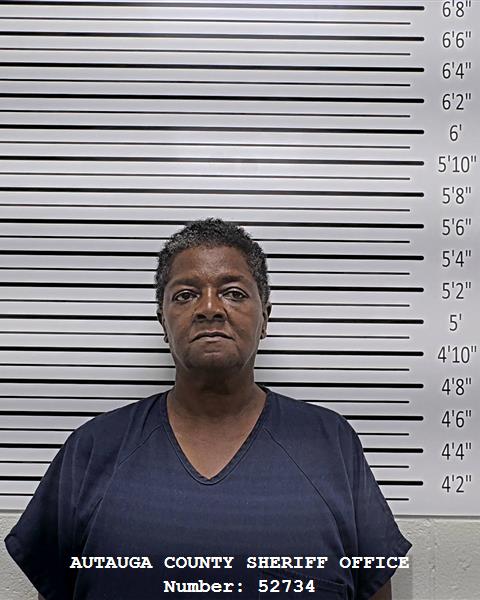 Mugshot of CHALONDA DAVIS