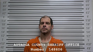 Mugshot of PHILLIP WADE THOMPSON