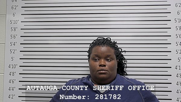 Mugshot of JASMINE LASHON RICHARD
