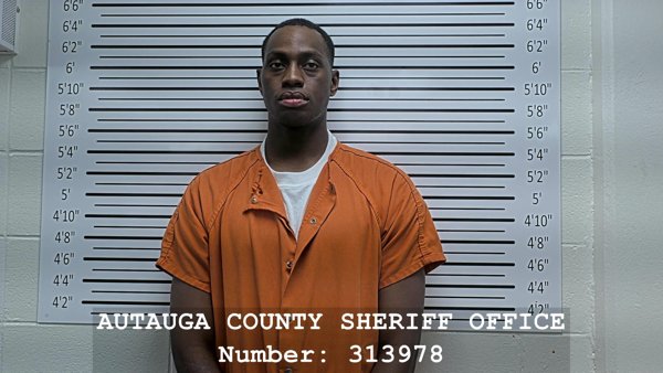 Mugshot of DONOVAN ROMEL EADY