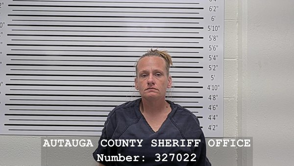Mugshot of MELISSA CAROL BARRON