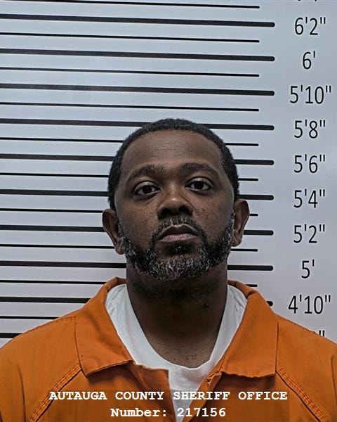 Mugshot of MATTHEW MAYNARD ROBINSON
