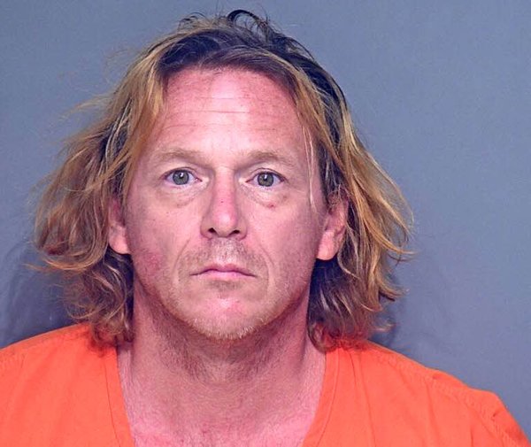 Mugshot of ROBERT ALLEN BAKER JR
