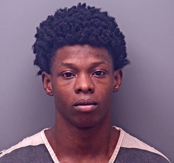 Mugshot of TOBIJAH KEIMOND CRENSHAW