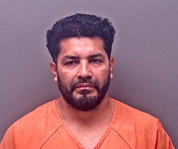 Mugshot of DESIDERIO CACARES-MERAS