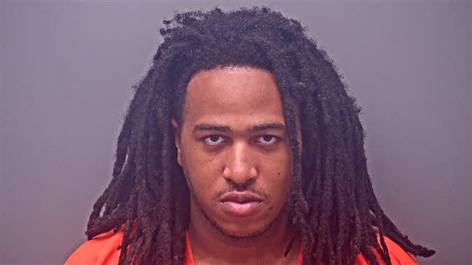 Mugshot of AVIAUN JUWAN SMITH