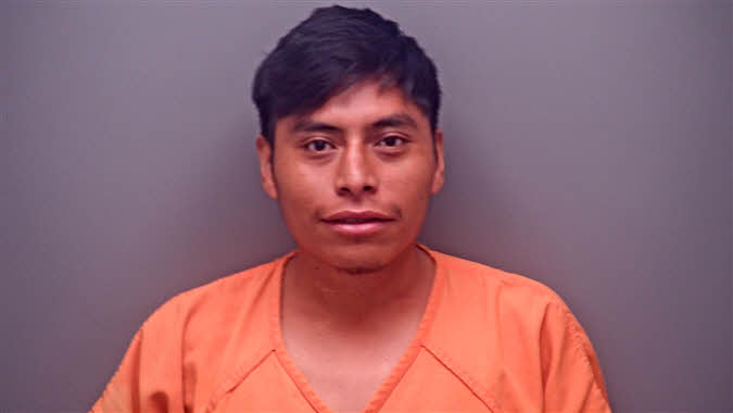 Mugshot of MARIANO HERNANDEZ-SANTIZ