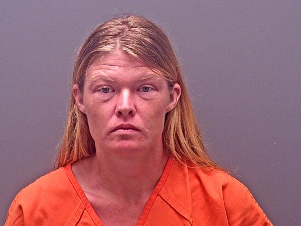 Mugshot of DESIREE NICOLE LAMBERT WALTER