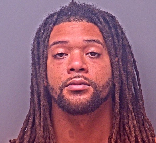 Mugshot of KENDRICK DELVON SMITH