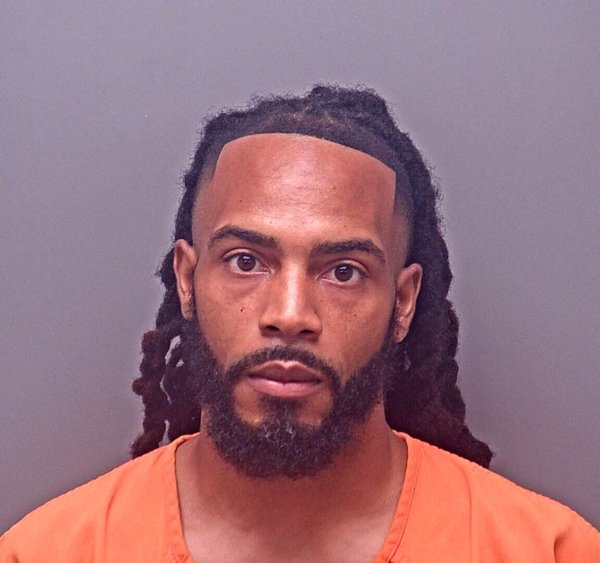 Mugshot of TAVON DATARIAS CROOKS