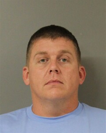 Mugshot of JOSHUA KNUE