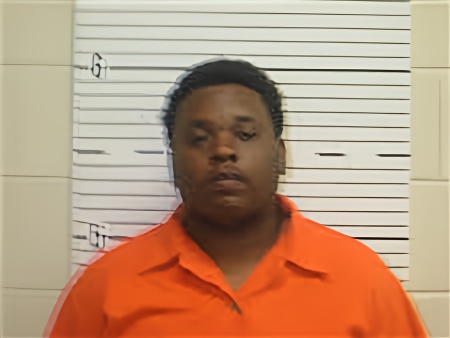 Mugshot of TYRENDIZ LASHON WARREN