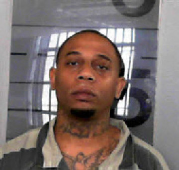 Mugshot of LUCIUS JAQULIAS JONES