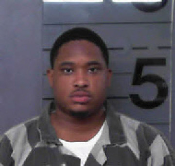Mugshot of LAMARKIS TAKEONTEZ CARR