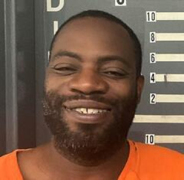 Mugshot of HUBERT PERRY