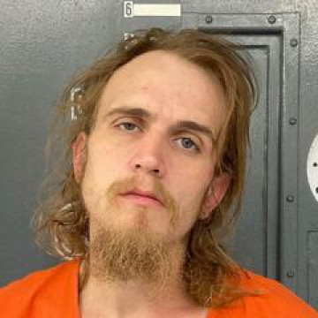 Mugshot of TRENTON GLOVER