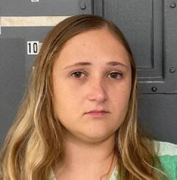 Mugshot of AMBER SCHRADER