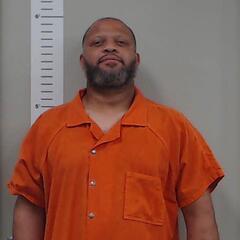 Mugshot of QUARDERIUS SIMON