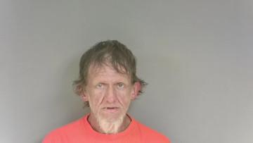 Mugshot of Christopher Allen Holcombe