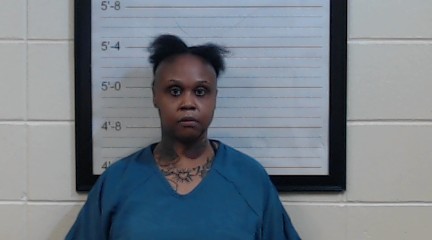 Mugshot of TIA THOMPSON-TURNER