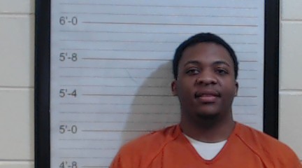 Mugshot of NI'JHER HUTCHINSON