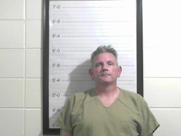 Mugshot of TIMOTHY JAMES SIZEMORE