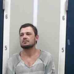Mugshot of DUSTIN B BURT
