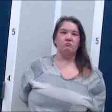 Mugshot of TRACI M BURT
