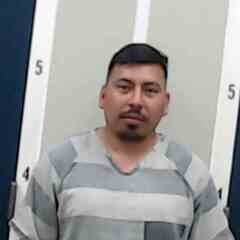 Mugshot of SELVIN A REYES-LOPEZ