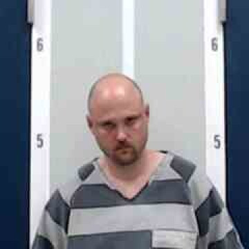 Mugshot of JAMES L MAZE