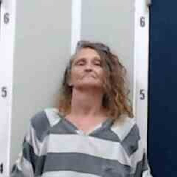 Mugshot of STACEY L CROW