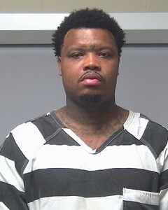 Mugshot of LADARIUS PETERSON