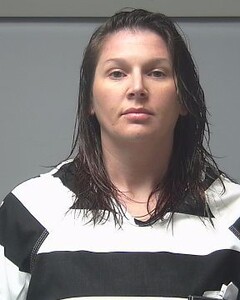 Mugshot of KAYLA LOTT-MINIX