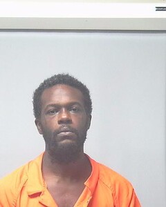 Mugshot of JUSTIN LAWSON