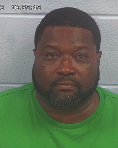 Mugshot of BRADDERICK NOLAN