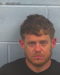 Mugshot of JASON LYNCH