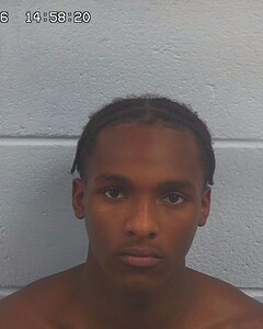 Mugshot of KINGSTON REAVES