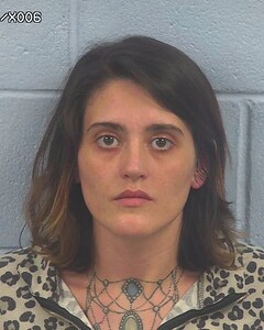 Mugshot of SAVANNAH OSWALT