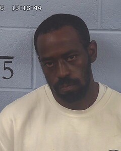 Mugshot of JOHNATHAN DAVIS