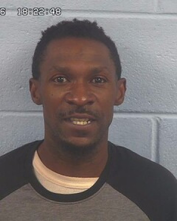 Mugshot of JERON BLUNT