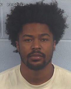 Mugshot of MONTARIUS RUFFIN