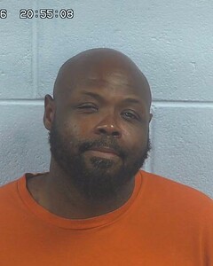 Mugshot of JEREMY LUSTER
