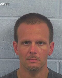 Mugshot of DALE CROWN