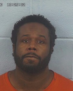 Mugshot of DONYELL OWENS