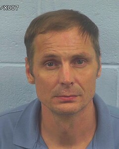 Mugshot of JONATHAN LIVINGSTON