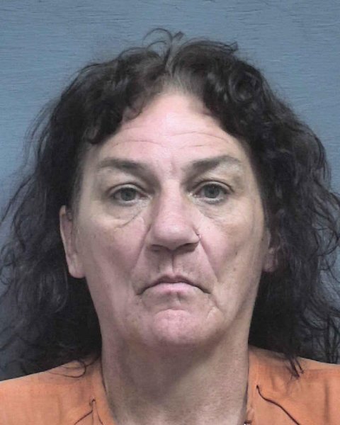 Mugshot of Reba Gayle Davies